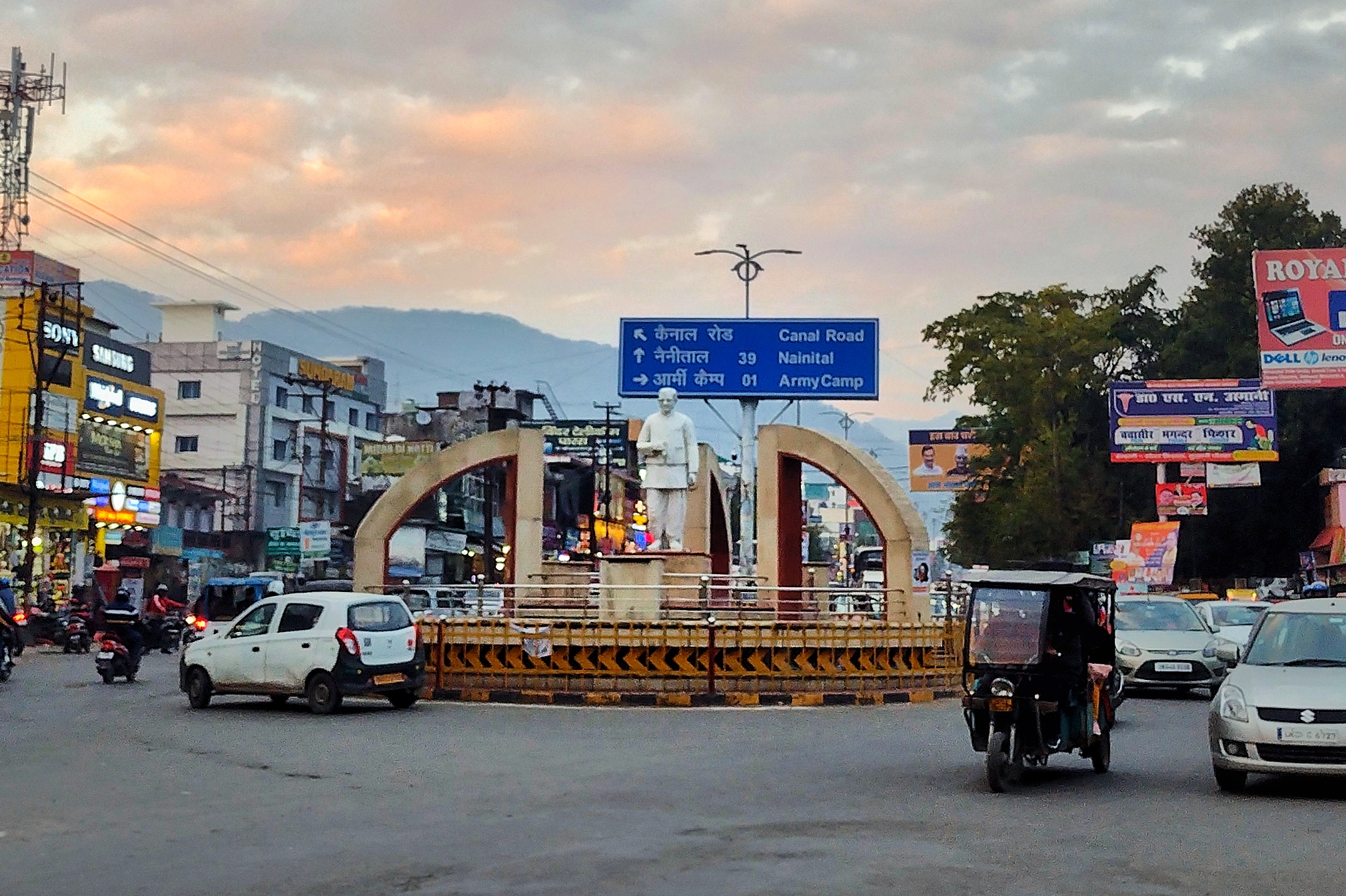 Jaipur to Haldwani Taxi Service